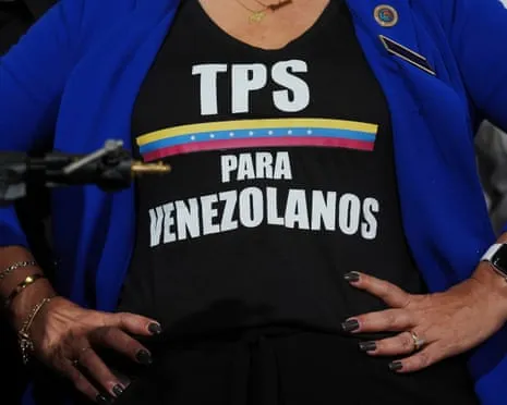 Trump Again Seeks Supreme Court to Halt Safeguards for Venezuelans in the US
